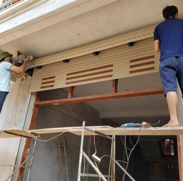cua-cuon-austdoor-xuyen-sang-47